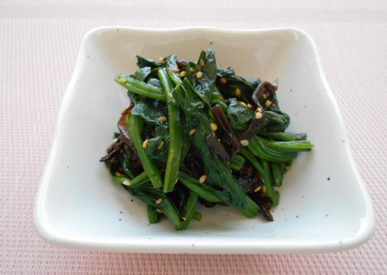 ごま昆布のほうれん草和え